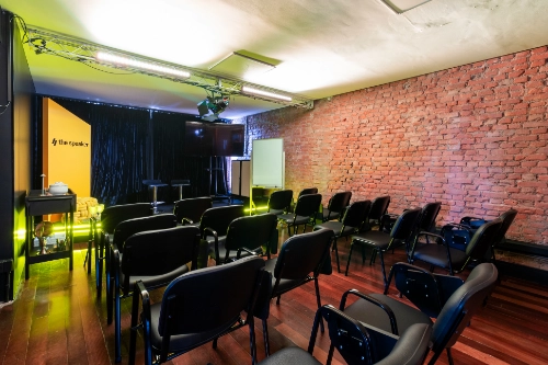 Ambiente interno da sede da The Speaker